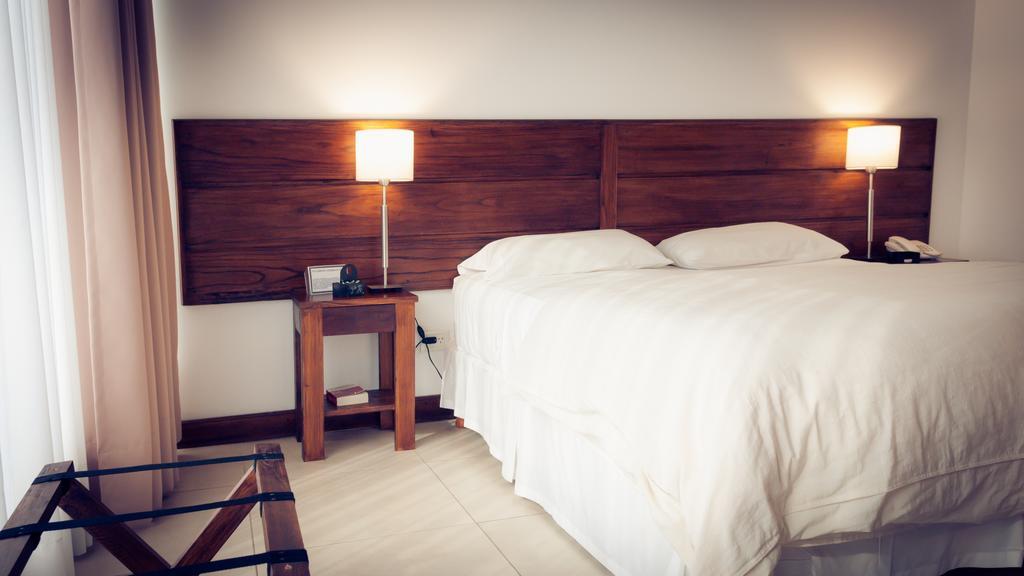 Pro Hotel Pilar  Buitenkant foto